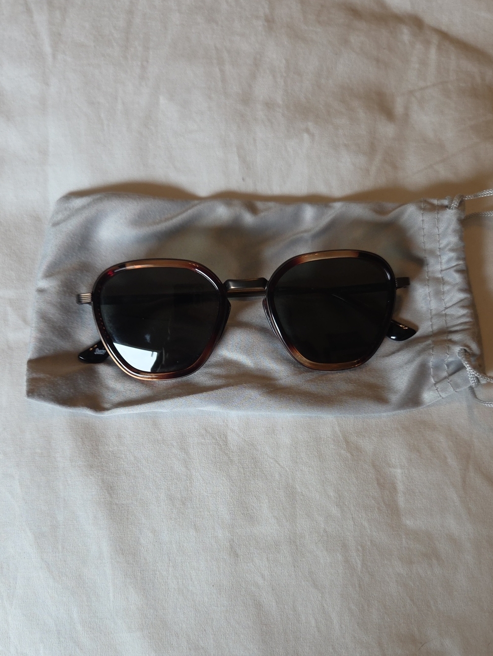Women's Sunski Bernina Tortoiseshell Sunglasses with Dark Lenses